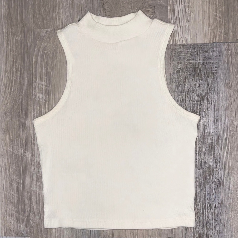 Abound shirt